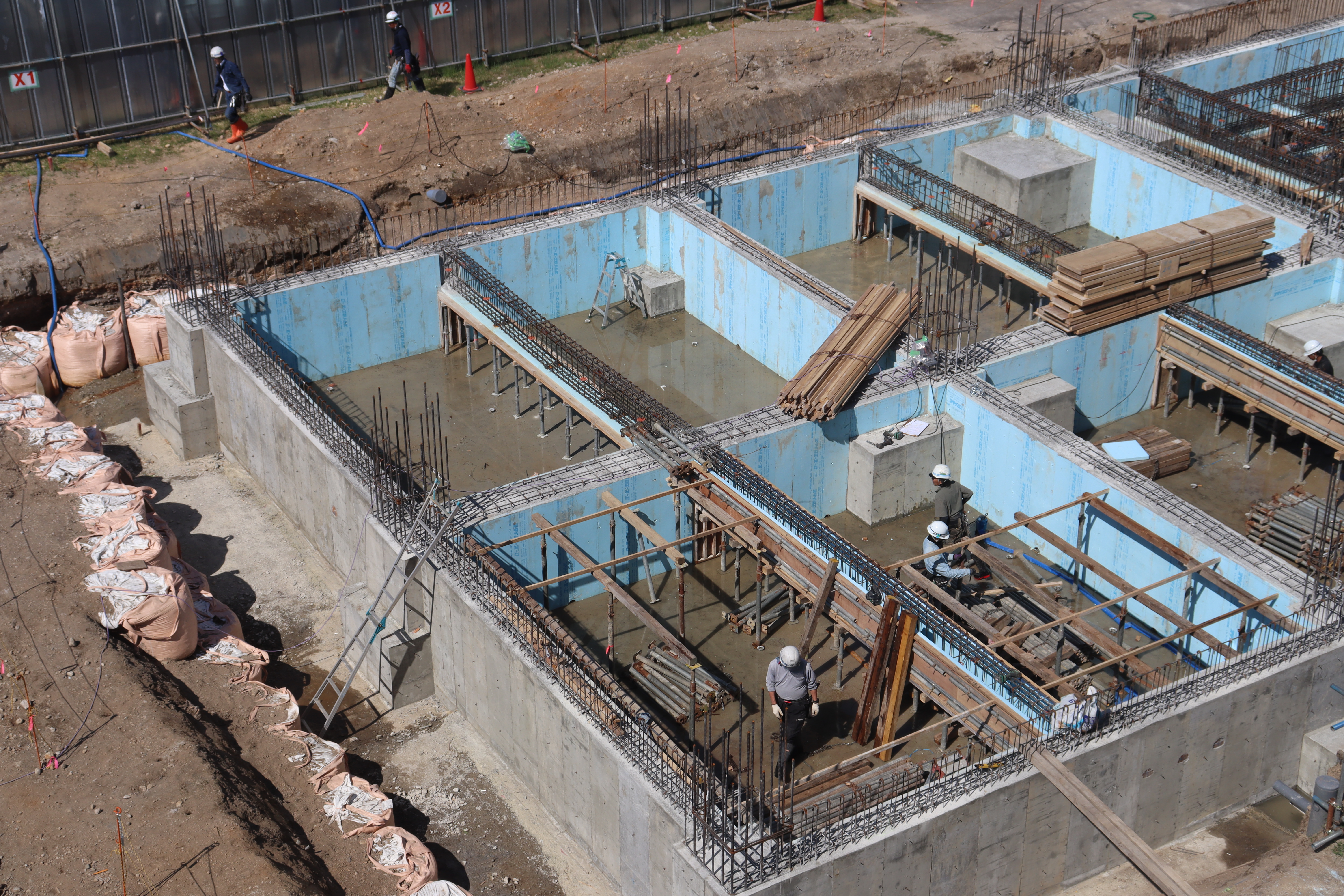 2026.05.12 建物の地下部分がかなり形になってきています