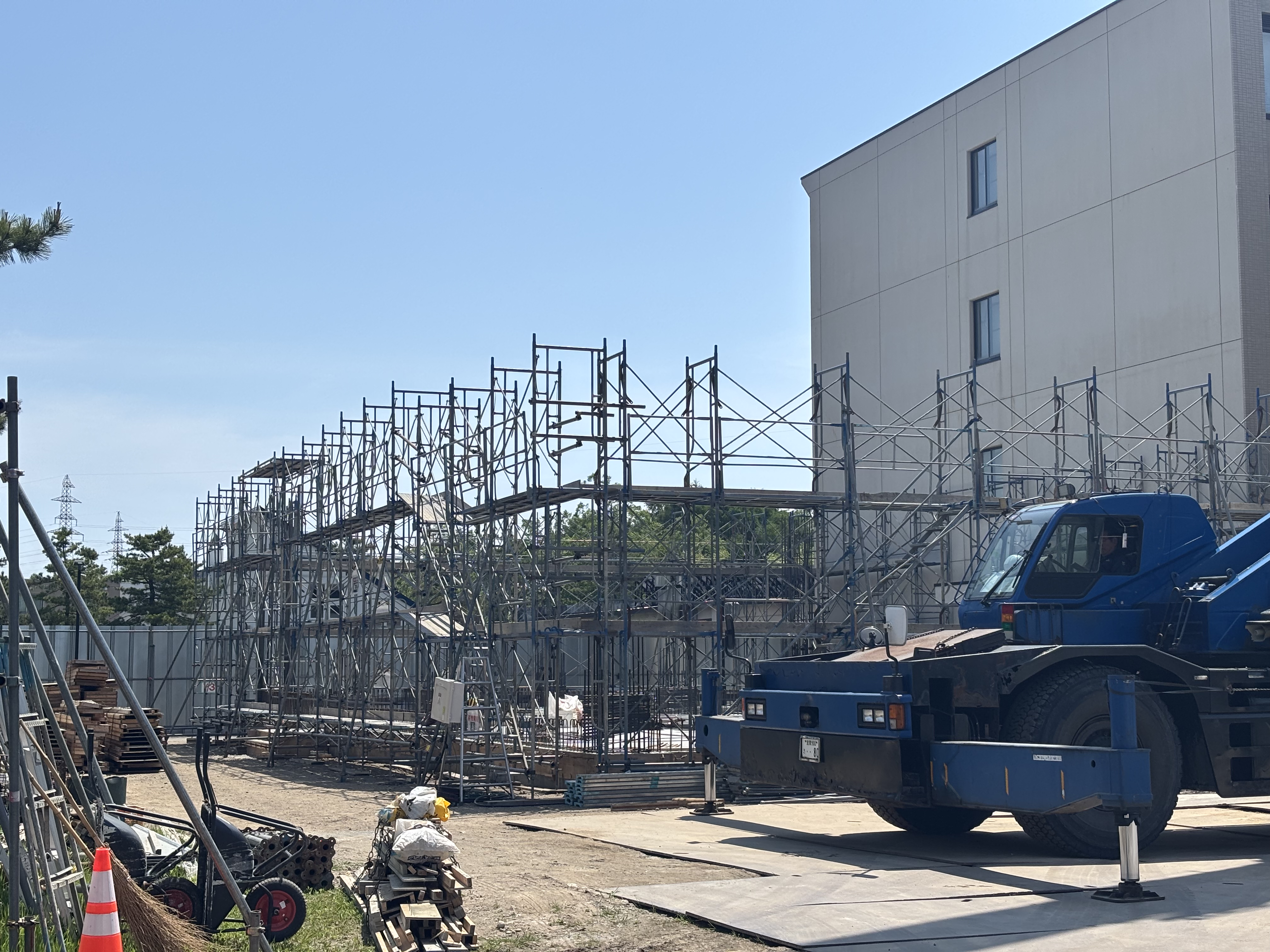 2026.06.04 一階部分の作業が始まっています